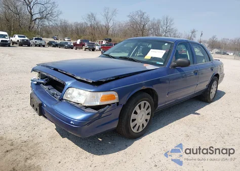 2007 Ford Crown Victoria Police/Police Interceptor z USA, uszkodzony, nr VIN 2FAHP71W47X152522